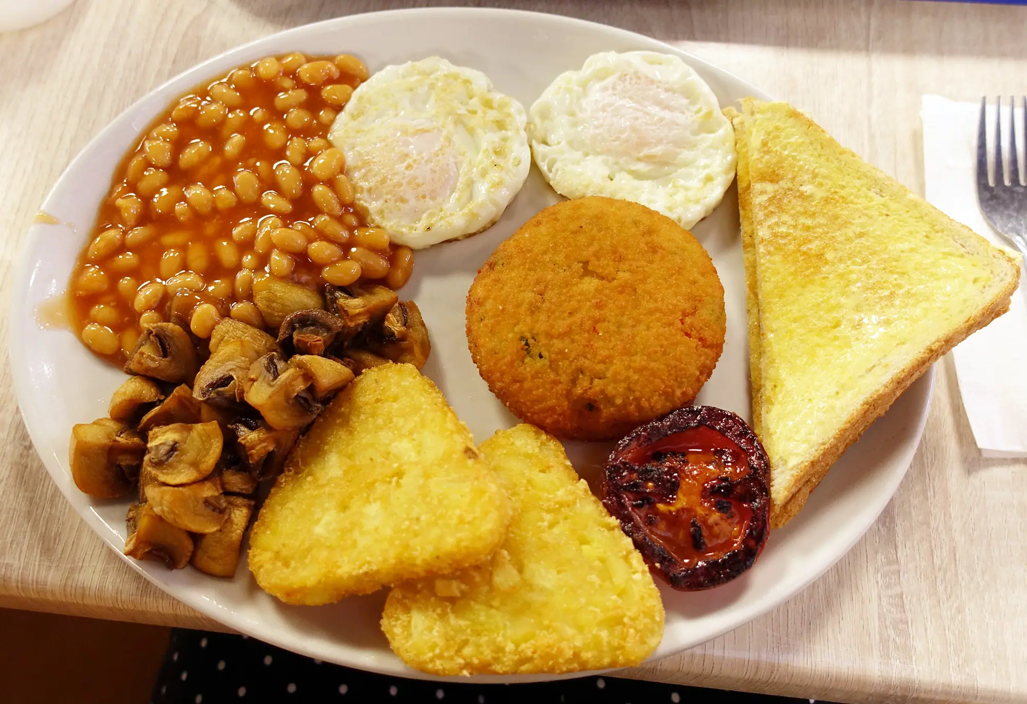 A cooked breakfast on a plate in a Bristol cafe